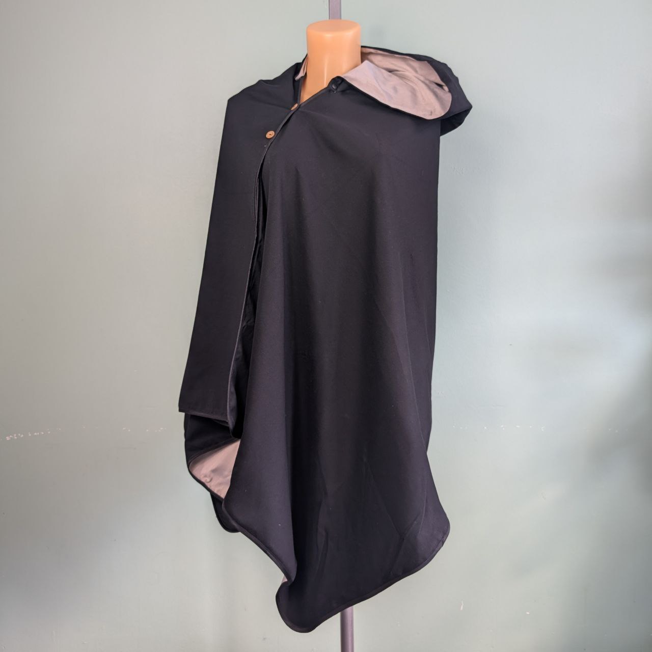 Poncho anti-ondes Ondalterra -taille unique- noir - Fibre d’argent et coton - Capuche amovible