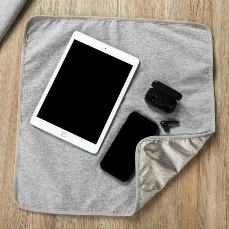 Couverture bouclier faraday pour smartphone tablette et ordinateur: protection des ondes emf au quotidien