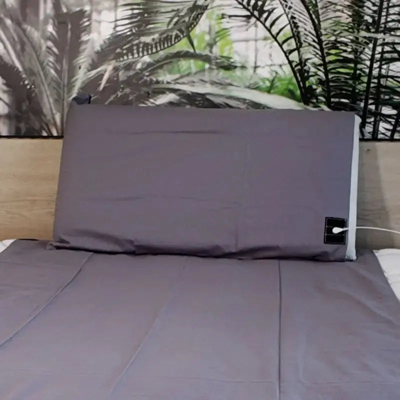 La taie d’oreiller coton de mise à la terre grise 50cmx75cm par inalterra.fr