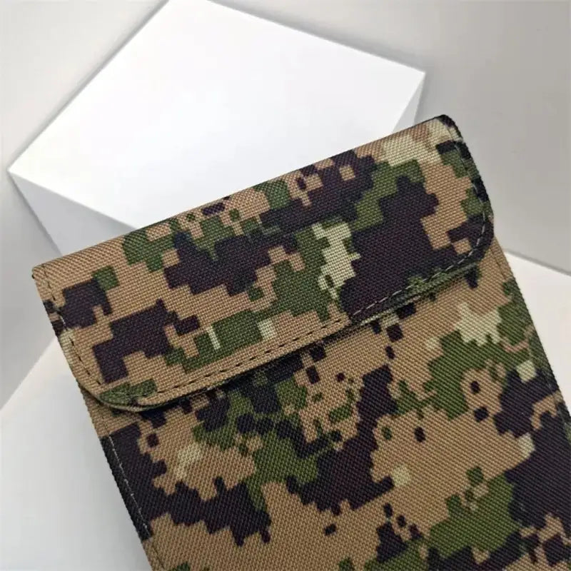 Pochette anti-ondes army – effet faraday par inalterra.fr