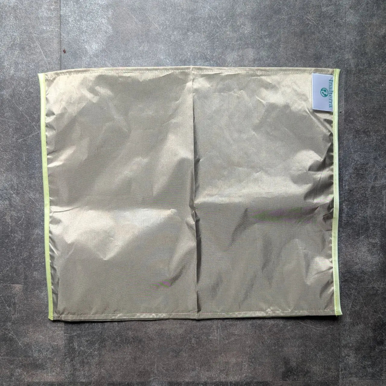 Housse Faraday anti-ondes 35 × 40 cm – Protection totale pour ordinateur, tablette smartphone